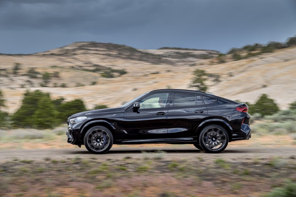 BMW X6 M — Foto: Divulgação