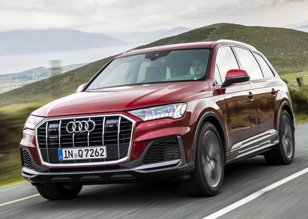 O novo Q7 é um híbrido-leve como o C200, mas não do ponto de vista da lei — Foto: Divulgação