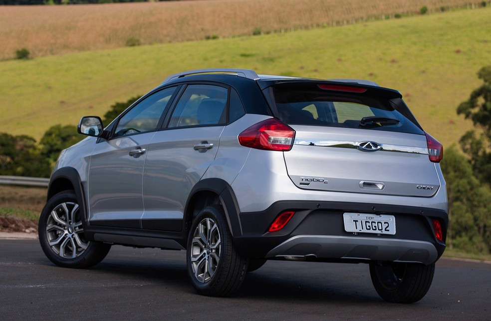 Chery Tiggo 2 foi lançado em 2018 e tinha teto solar na versão topo de linha — Foto: Divulgação