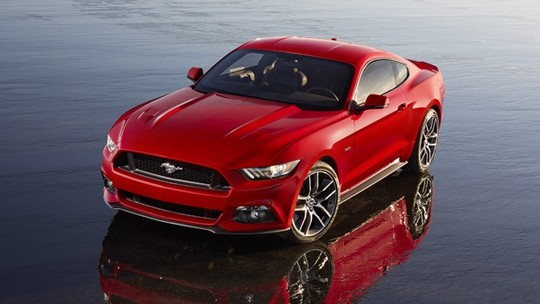 Mustang 2015 alcança 5 estrelas em teste nos EUA