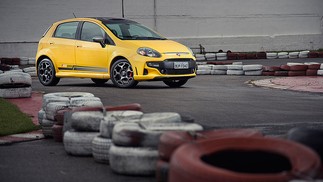 Fiat Punto T-Jet 1.4, de 152 cv e 21,1 kgfm (R$ 65.330)