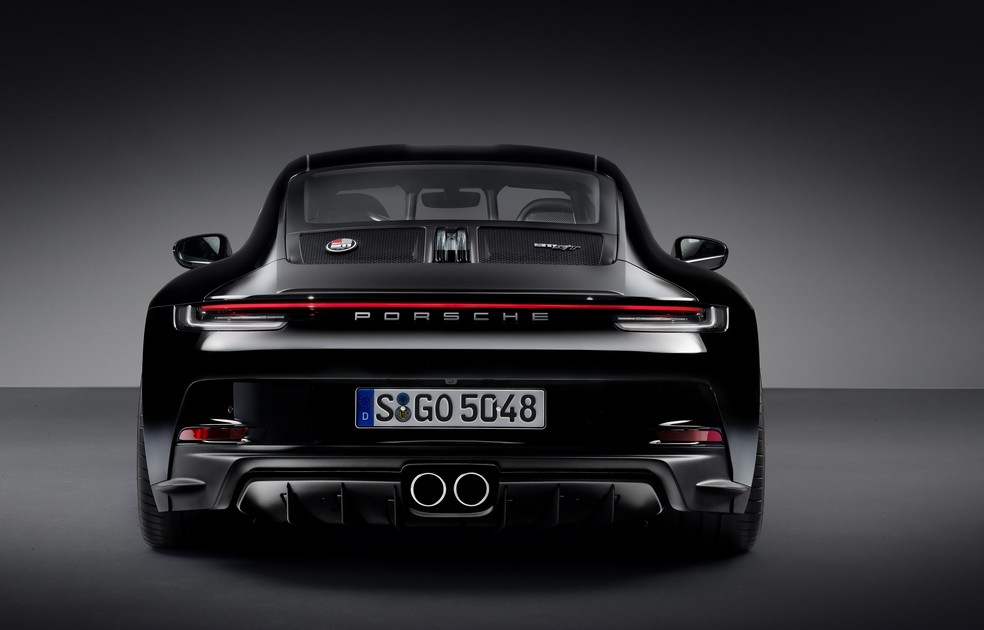 Porsche 911 S/T é um GT3  sem asa traseira e sem apêndices aerodinâmicos  — Foto: Divulgação