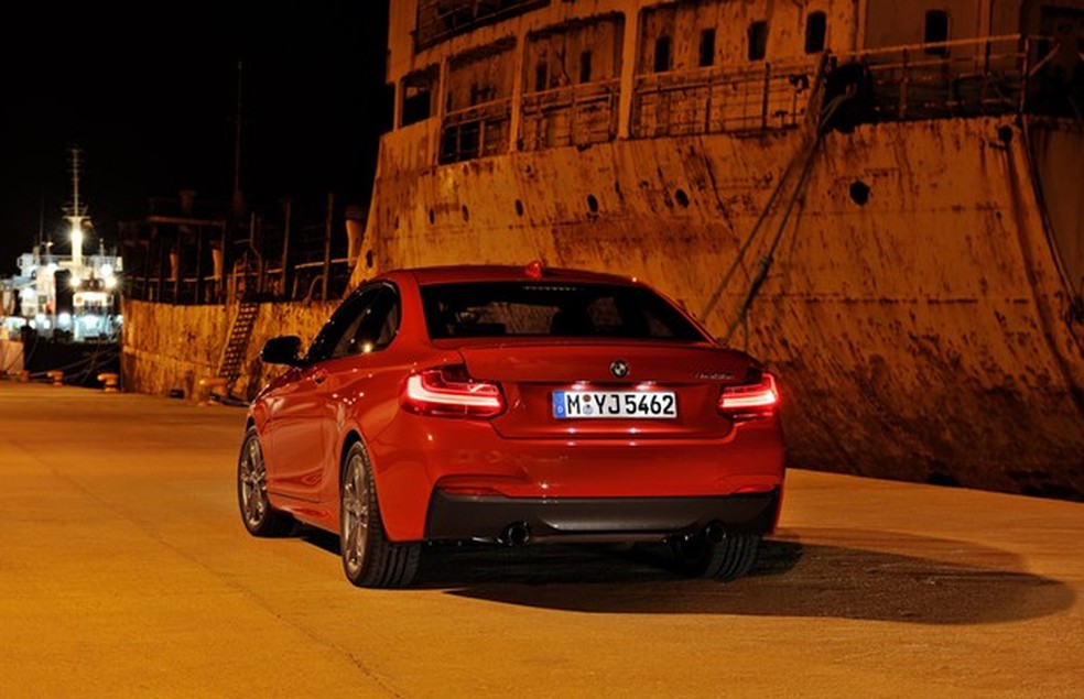 BMW M235i Coupé (Foto: Divulgação) — Foto: Auto Esporte