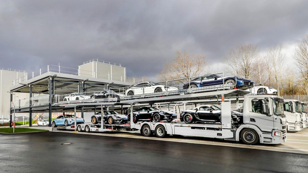 Porsche suspende entregas de veículos para a Rússia — Foto: Divulgação