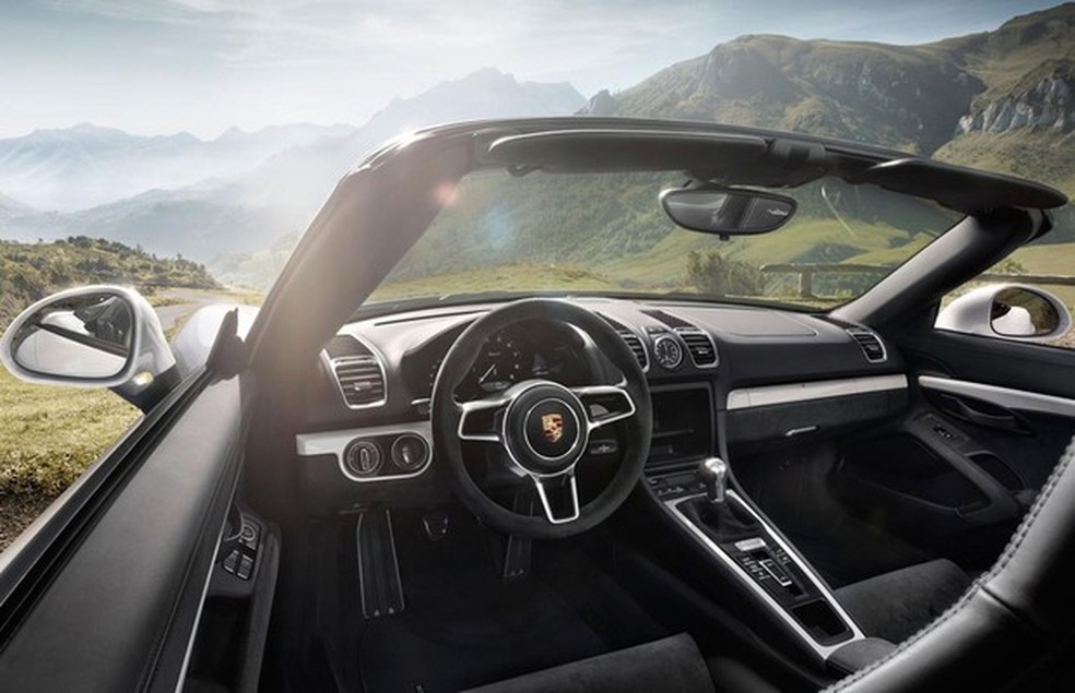 Interior do Porsche Boxster Spyder (Foto: Divulgação) — Foto: Auto Esporte