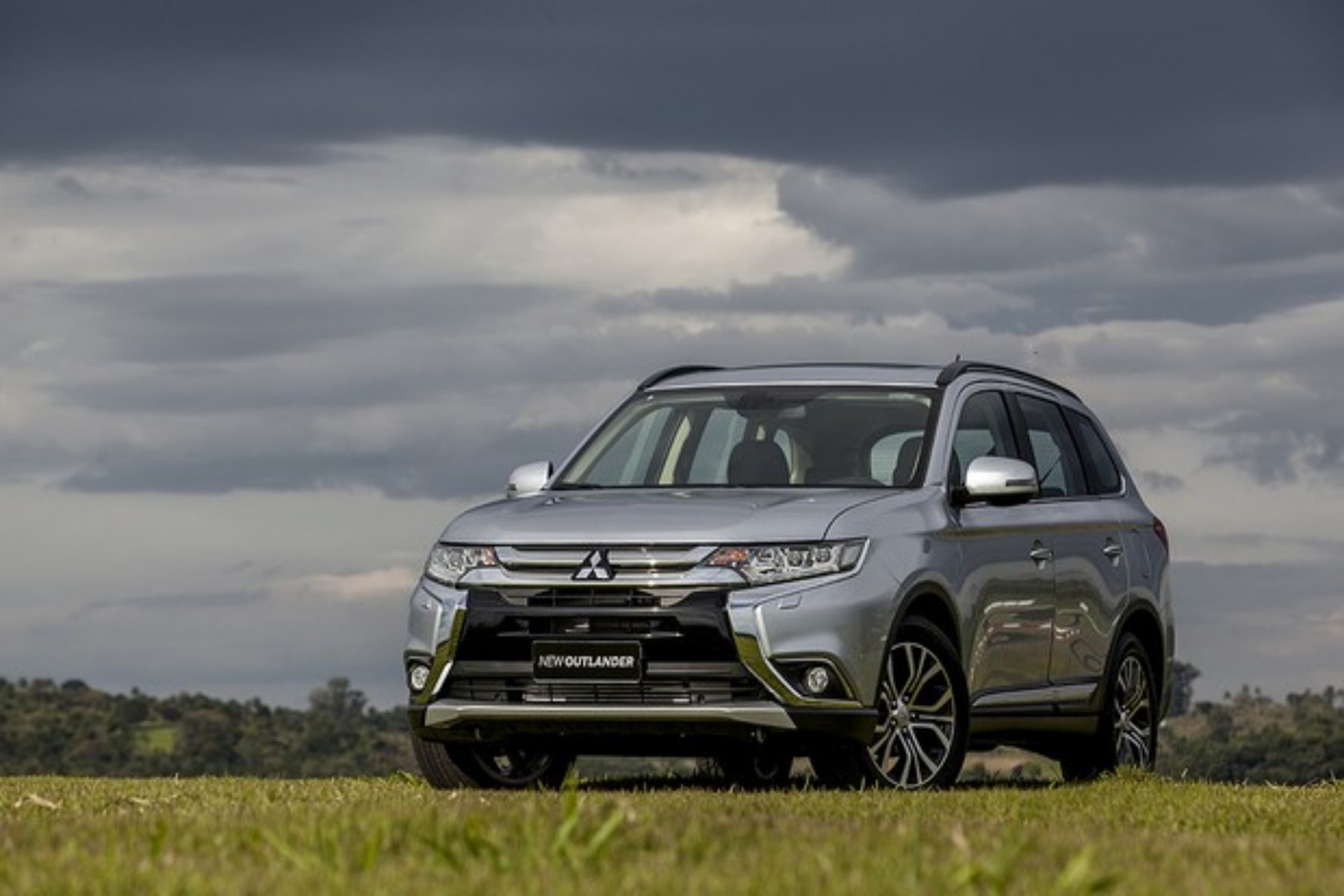 Veja 5 carros usados da Mitsubishi bons para quem busca tração 4×4