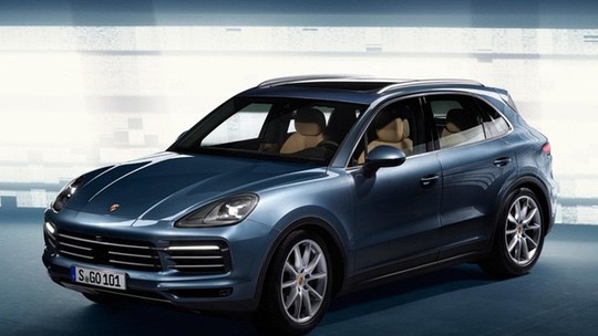 Novo Porsche Cayenne tem primeiras fotos vazadas antes do lançamento