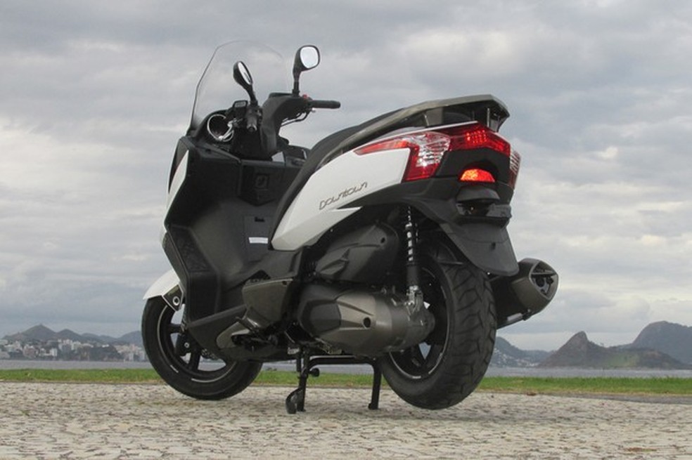 Kymco Downtown 300i (Foto: Roberto Dutra / O 3PWEB) — Foto: Auto Esporte