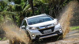 Pneus para asfalto não fazem do WR-V um aventureiro com gosto por terra
