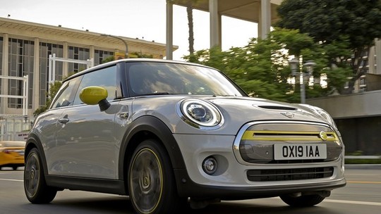 Coronavírus faz BMW mudar nome de acessório do Mini Cooper