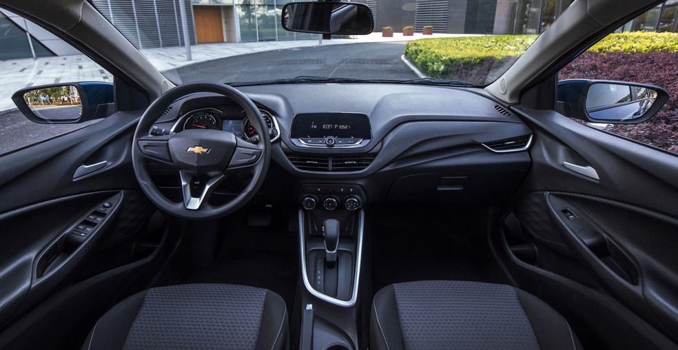 Interior do Chevrolet Prisma chinês — Foto: Divulgação