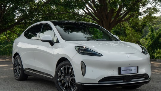 GAC Hyptec HT 2027 tem autonomia maior de 431 km e recarga em 15 minutos