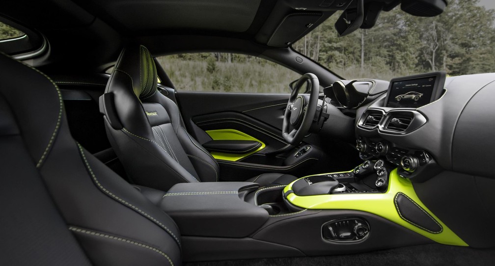 Novo Aston Martin Vantage — Foto: Divulgação