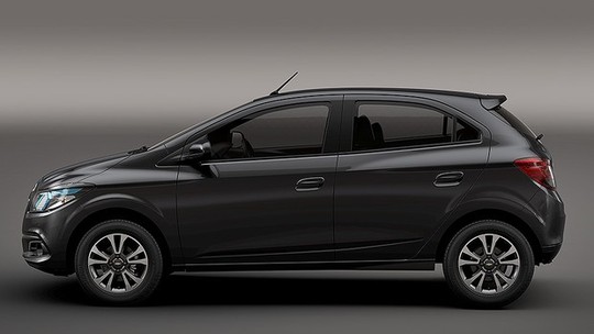 Chevrolet Onix e Prisma têm descontos antes da mudança no visual