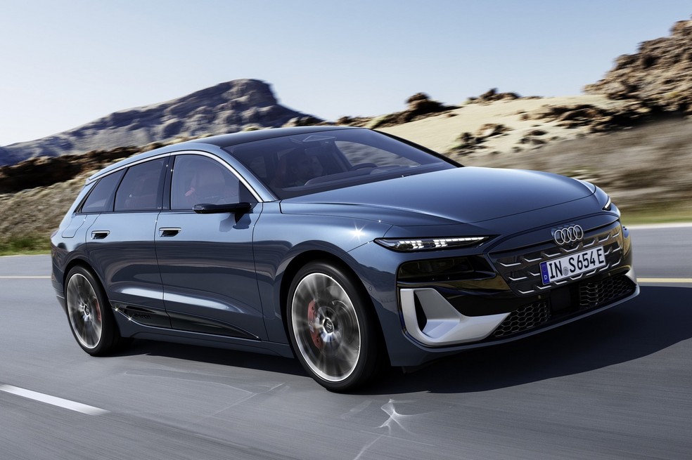 Audi A6 e-tron Avant tem retrovisores de câmeras — Foto: Divulgação/Audi
