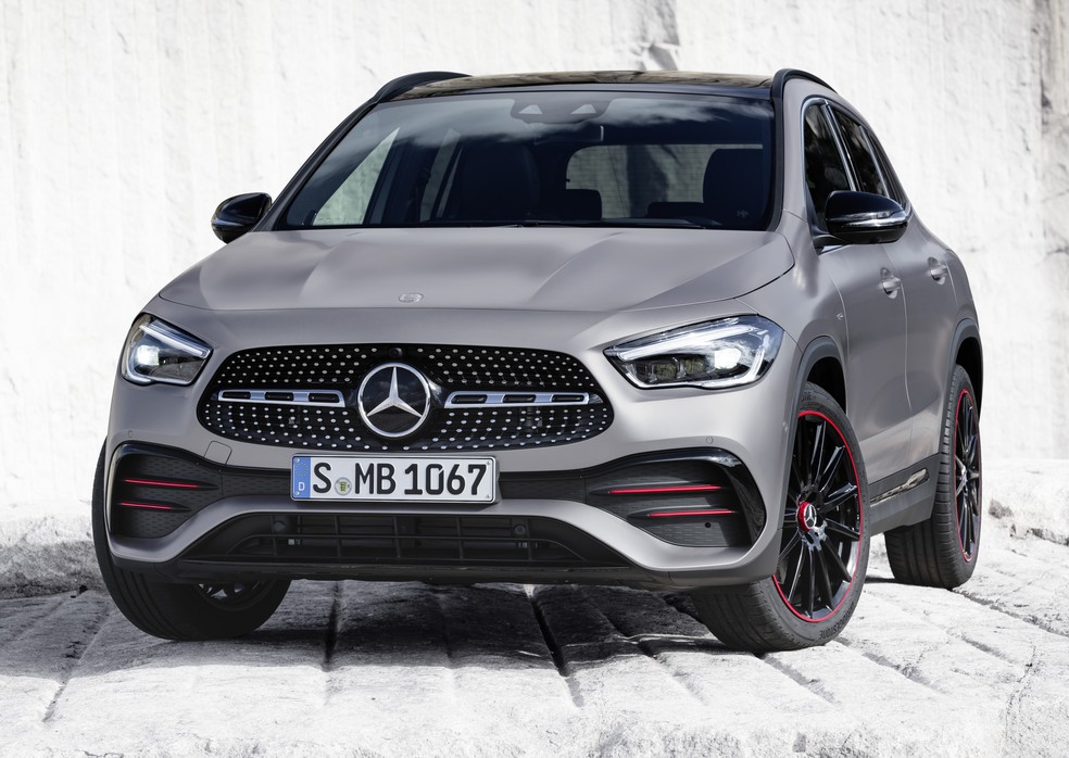 Mercedes-Benz GLA ganhou nova geração — Foto: Divulgação