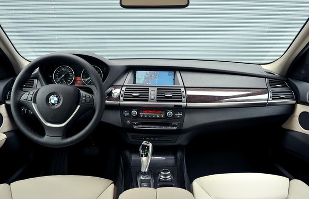 BMW X5 xDrive35i (Foto: Divulgação) — Foto: Auto Esporte
