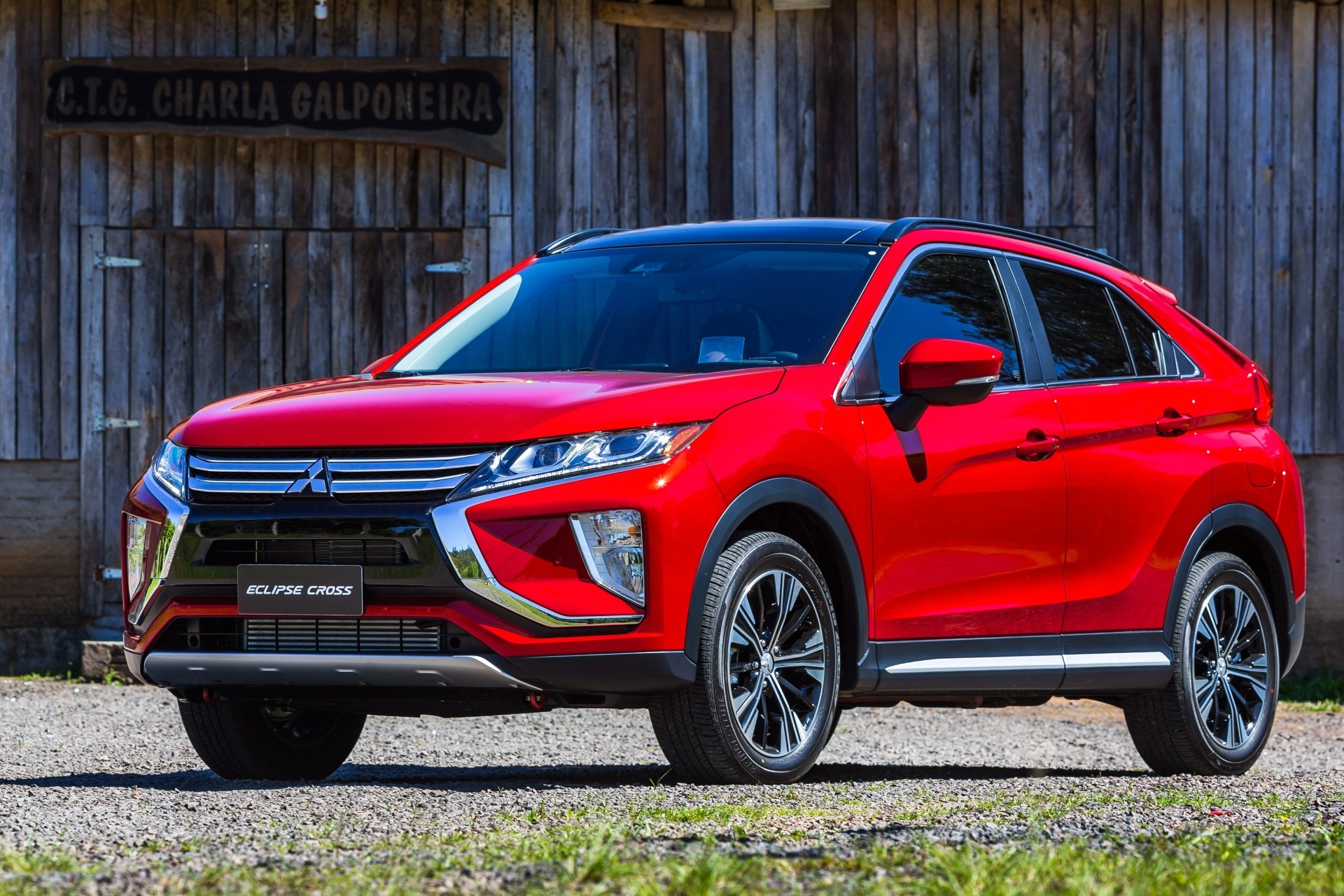 4 carros usados da Mitsubishi com tração 4×4 por até R$ 100 mil