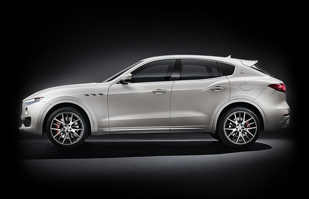 Maserati revela primeiras imagens do SUV Levante (Foto: Divulgação) — Foto: Auto Esporte