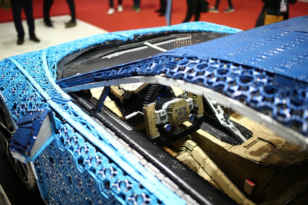 Bugatti Chiron de Lego no Salão de Paris 2018 — Foto: Newspress