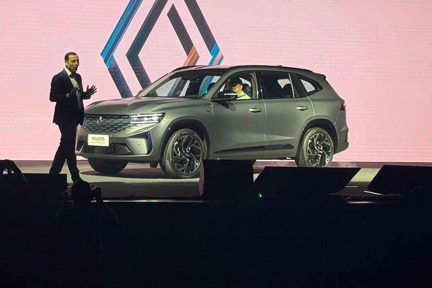 Renault Koleos Híbrido Brilha no Salão do Automóvel 2025