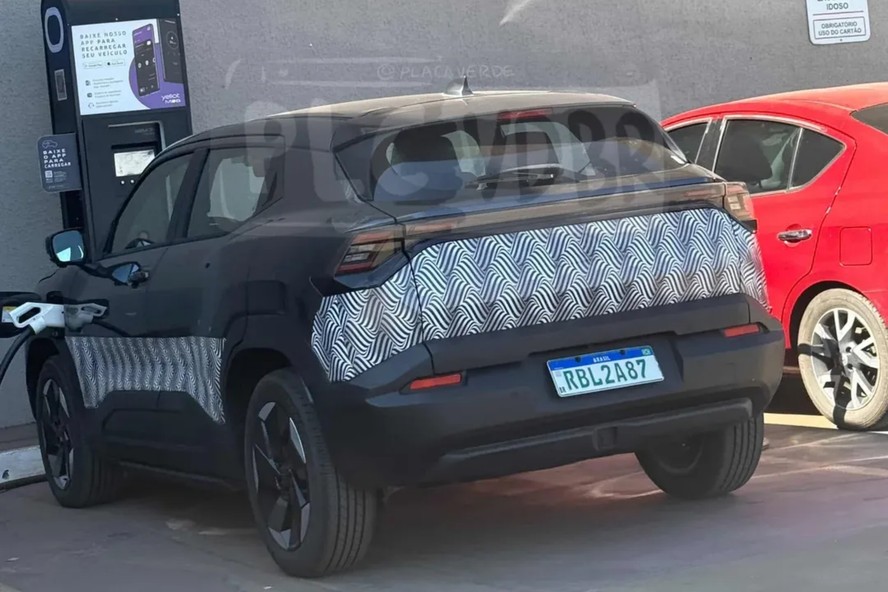 Suzuki e-Vitara já toda em testes no Brasil