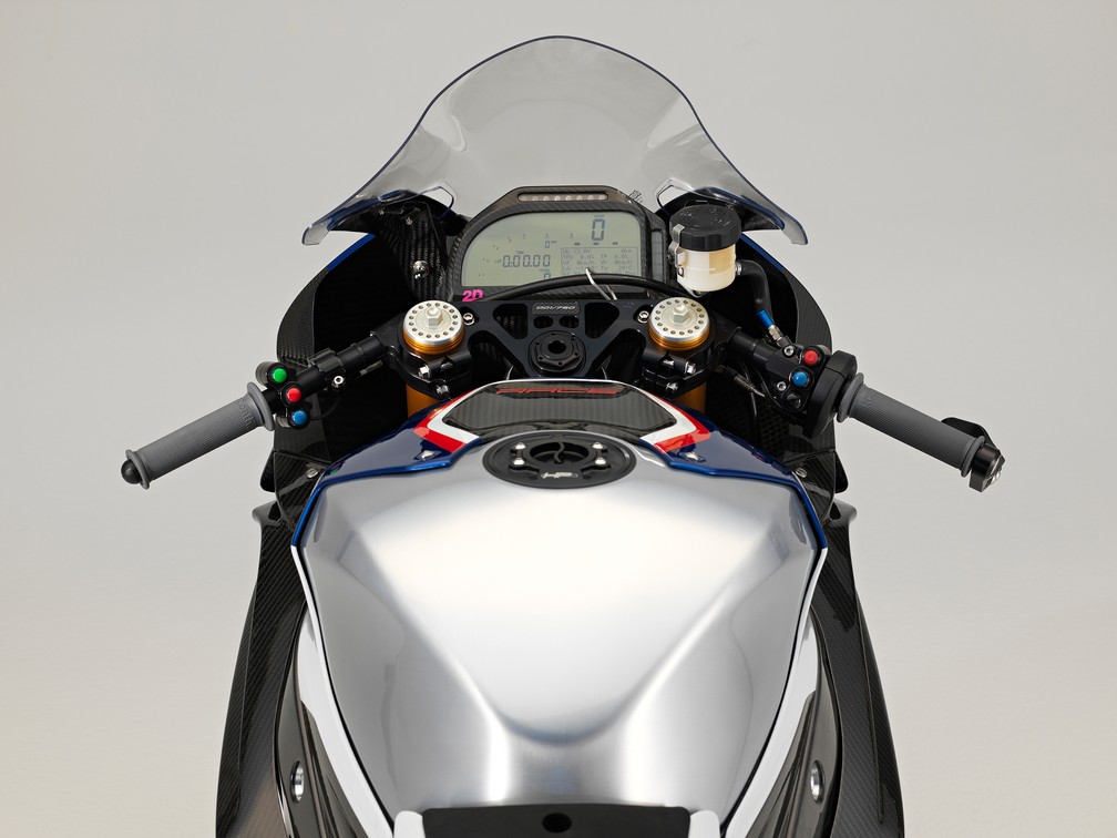 MT-004 1/9 BMW HP4 RACE