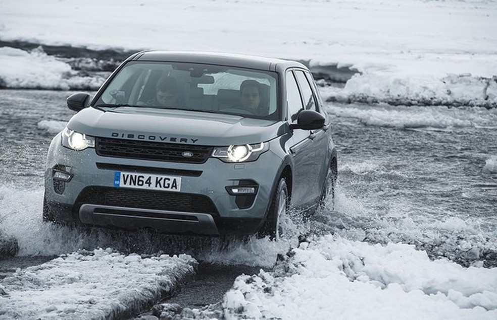 Land Rover Discovery Sport na Islândia (Foto: Divulgação) — Foto: Auto Esporte