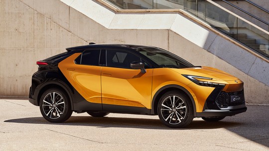 Novo Toyota C-HR tem motor de Corolla e pode ser destrancado pelo celular