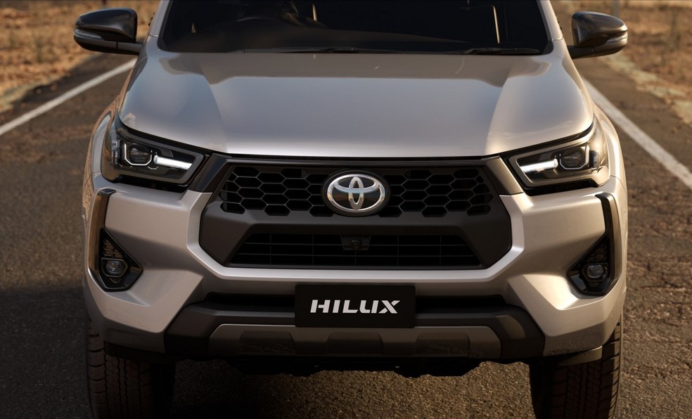 Toyota Hilux híbrida tem economia de até 10% no consumo de combustível — Foto: Divulgação
