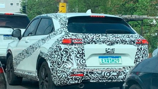 Flagra: novo Honda HR-V já está no Brasil e terá motor híbrido flex