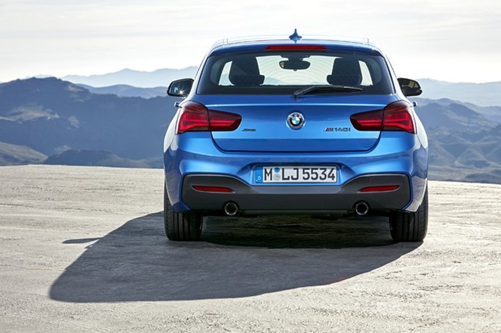 BMW 140i 2019 (Foto: divulgação) — Foto: Auto Esporte