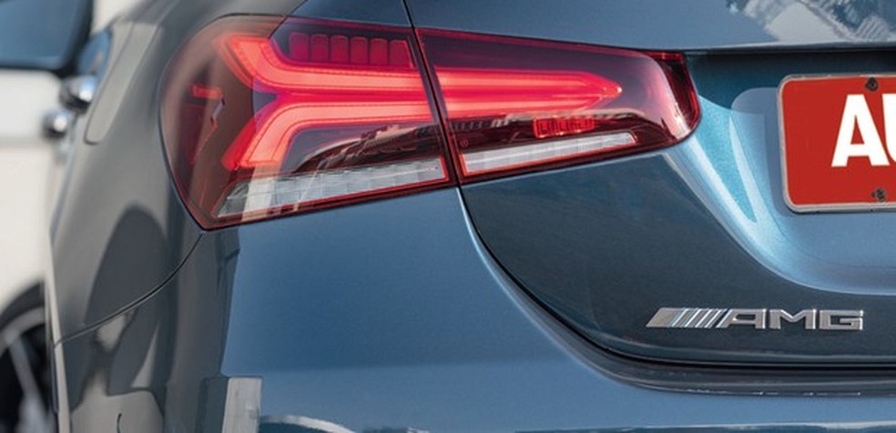 Detalhe do Mercedes-AMG A 35 sedan — Foto: Divulgação