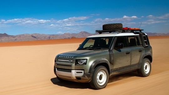 Teste: novo Land Rover Defender mostra que é valente como o antigo na terra do Mad Max