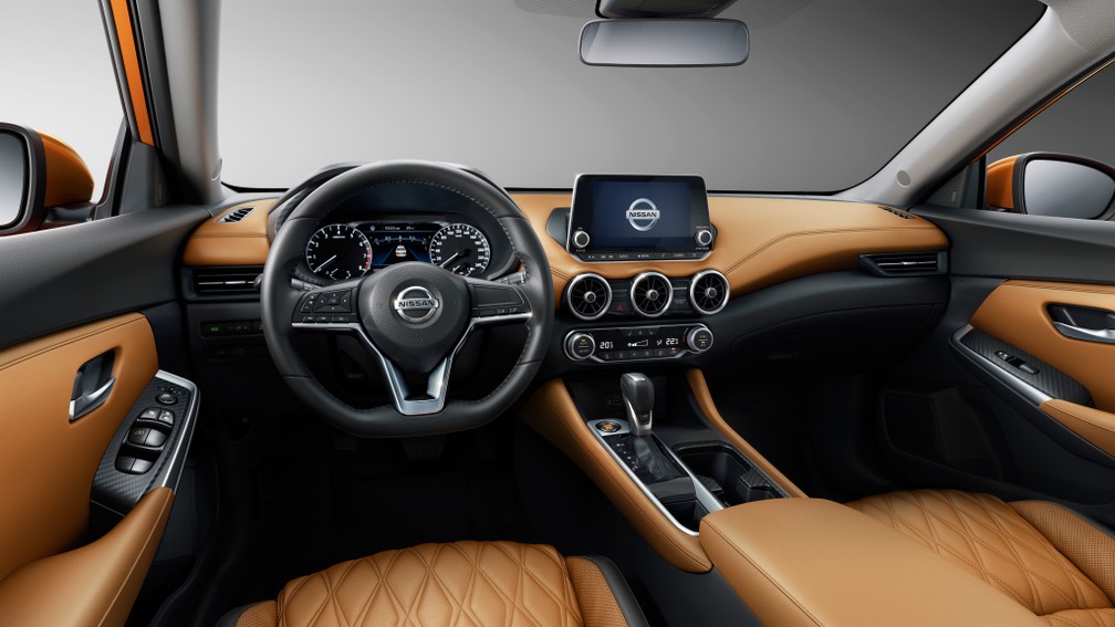 Interior do Nissan Sylphy, ou Sentra — Foto: Divulgação/Nissan