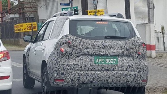 Renault Duster é flagrado e terá novo motor 1.3 turbo