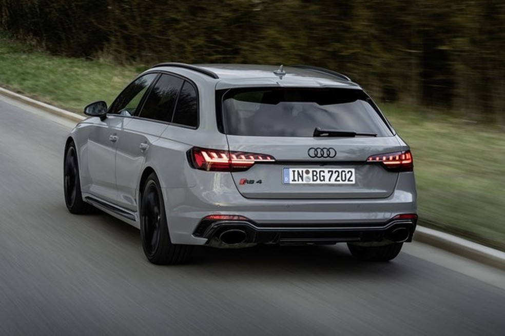 Perua RS 4 é um dos únicos da linha esportiva disponível no Brasil (Foto: Divulgação) — Foto: Auto Esporte