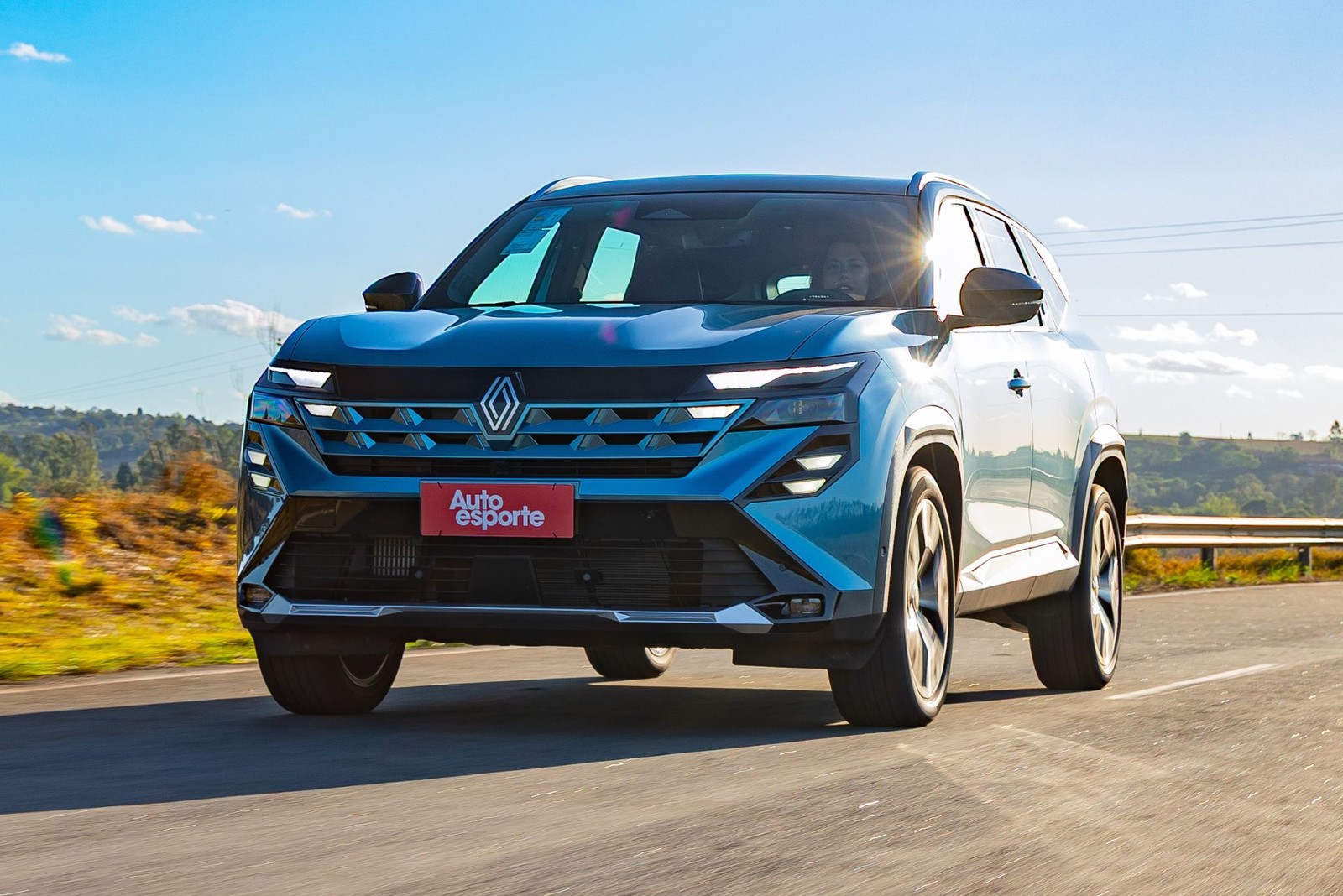 Renault Boreal Iconic 2026 - dianteira dinâmica (2) — Foto: Renato Durães/Auto News Brasil