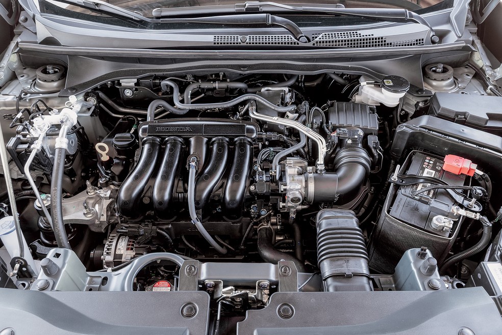 Motor 1.5 DI i-VTEC flex aspirado rende até 126 cv de potência e 15,8 kgfm de torque — Foto: Renato Durães/Auto News Brasil