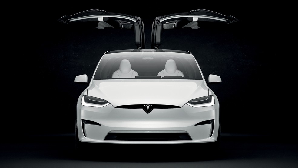 Tesla Model X, um carro com asas, Tecnologia