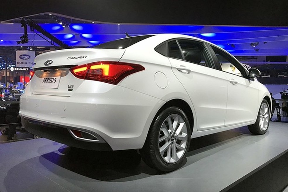 Chery Arrizo 5 (Foto: Diogo de Oliveira/Auto News Brasil) — Foto: Auto Esporte