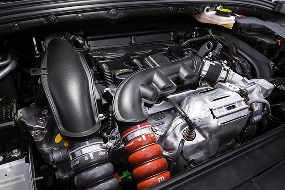 Motor do Citroën C4 Lounge THP Flex (Foto: Divulgação) — Foto: Auto Esporte