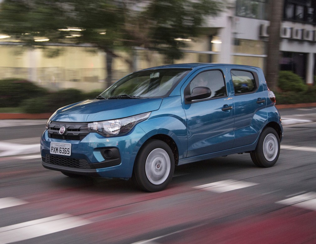 Fiat Mobi Easy / Easy On — Foto: Divulgação