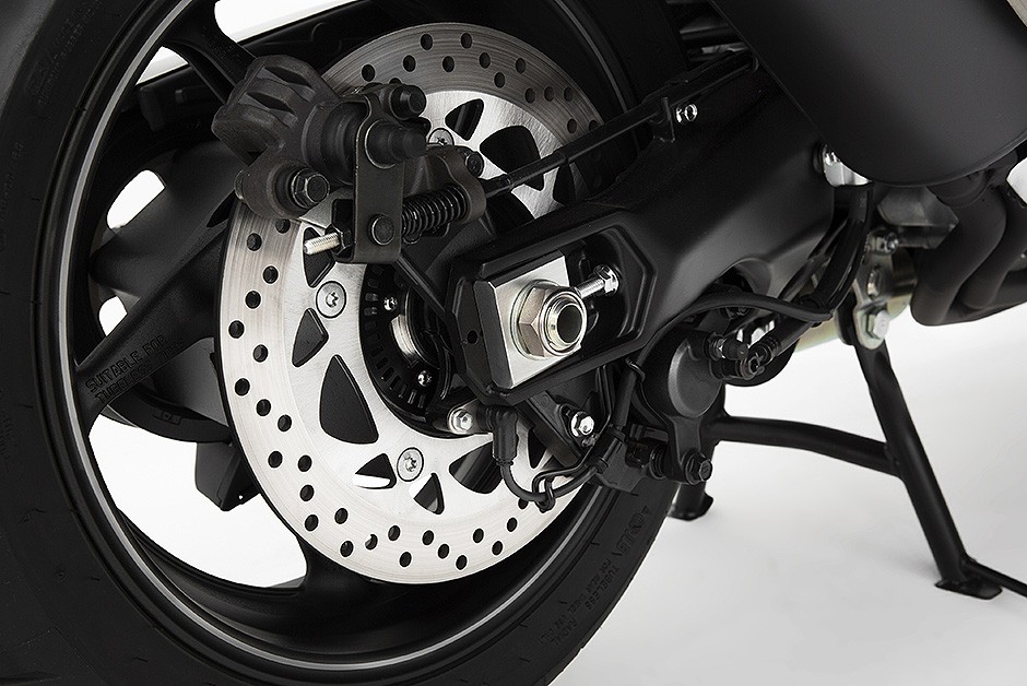 Yamaha T-Max 2016