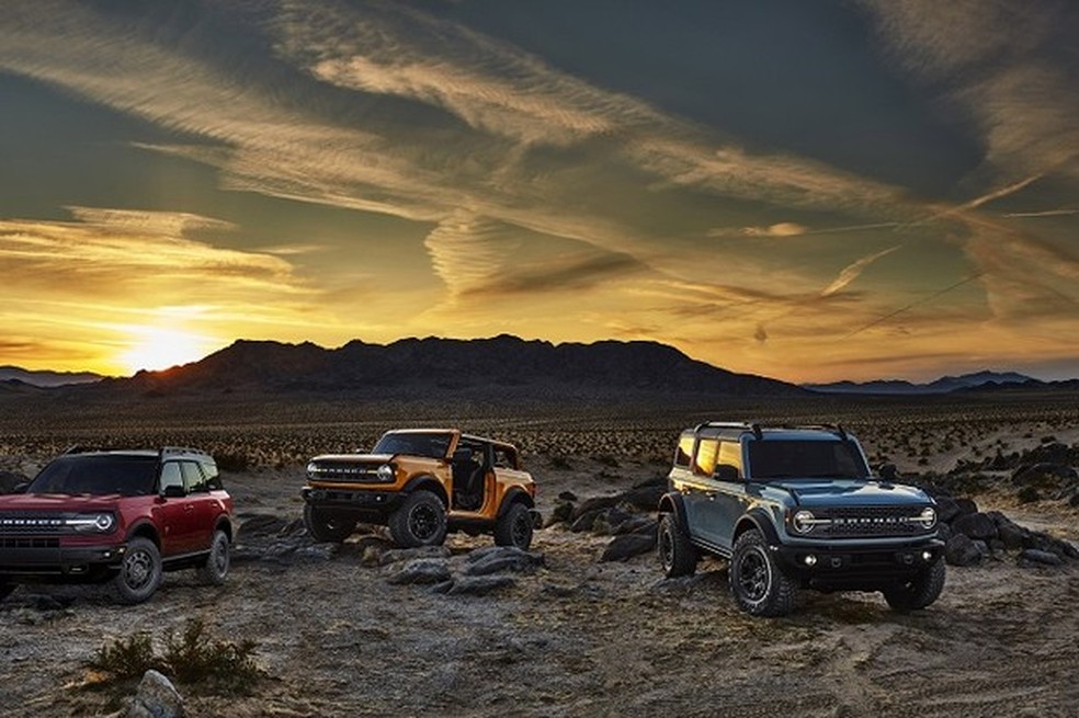 A linha Bronco é composto pela versão duas portas, quatro portas e o Sport (Foto: Divulgação) — Foto: Auto Esporte