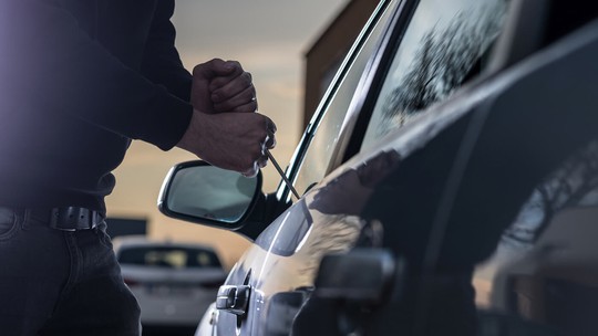 O que os ladrões fazem com seu carro depois de roubá-lo
