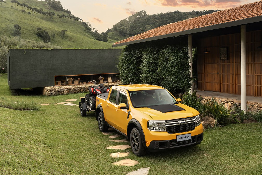 Maverick Lariat FX4 atende a diferentes públicos e usos – seja para rodar nas cidades ou cair na estrada — Foto: Divulgação/Ford