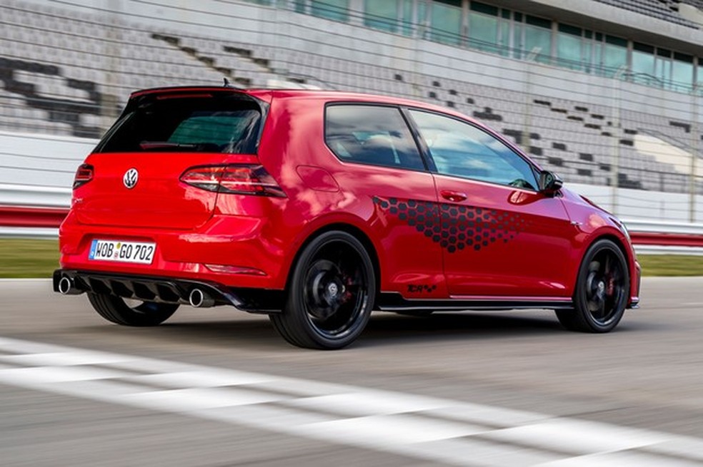 Kit aerodinâmico do Golf GTI TCR inclui detalhes pretos por toda a parte (Foto: Divulgação) — Foto: Auto Esporte