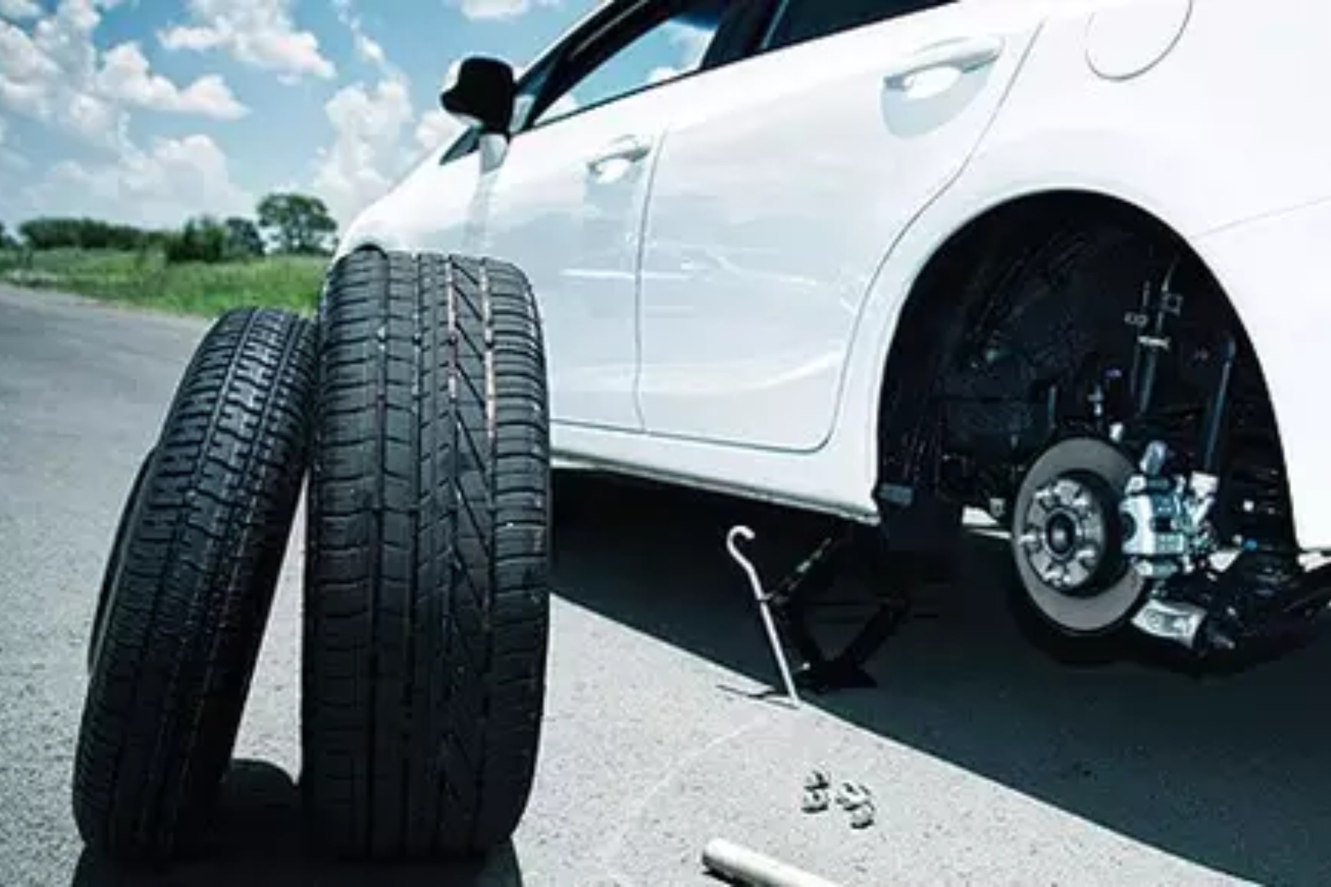 Estepe fino de uso temporário pode ser banido em carros novos no Brasil