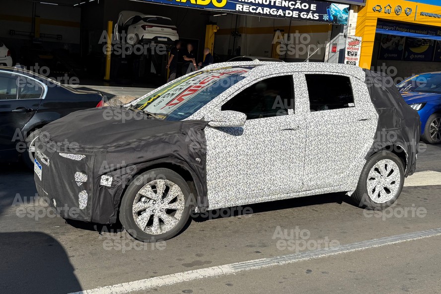 Flagra do novo SUV compacto da Chevrolet